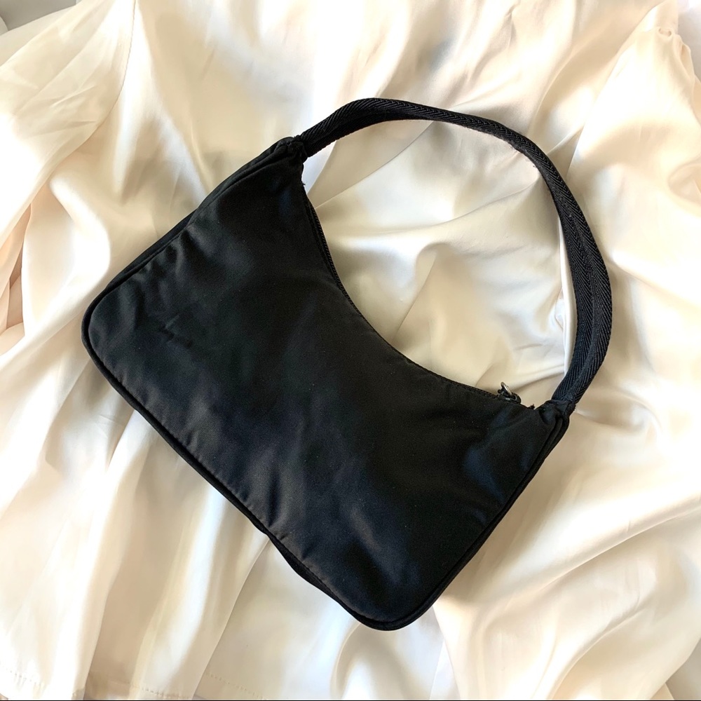 SOLD Prada Nylon Tessuto Hobo Bag - Picture 3 of 7